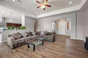 3829 Katie Ln Loop, Kingman, AZ 86401 - Photo 10