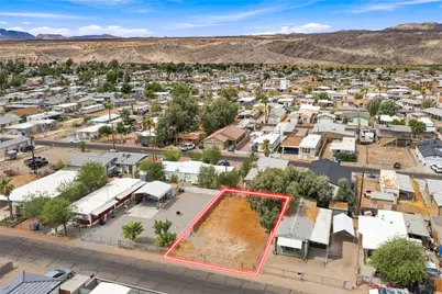 1875 Oliver, Bullhead City, AZ 86442 - Photo 14