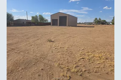 4515 W Scott Dr., Golden Valley, AZ 86413 - Photo 2