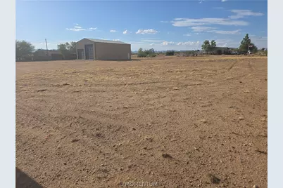 4515 W Scott Dr., Golden Valley, AZ 86413 - Photo 4
