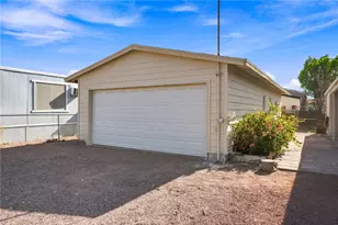 1884 Hualapai Dr, Bullhead City, AZ 86442 - Photo 44