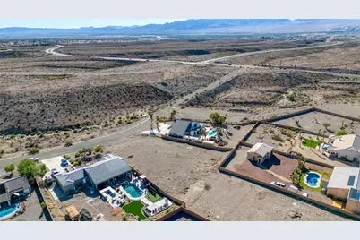 2881 Country Hills Road, Bullhead City, AZ 86442 - Photo 8