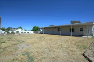 10101 S Plantation Dr, Mohave Valley, AZ 86440 - Photo 16