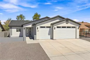 2157 E Hammer Ln, Fort Mohave, AZ 86426 - Photo 1