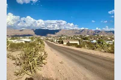 475 W Meadview Boulevard, Meadview, AZ 86444 - Photo 2