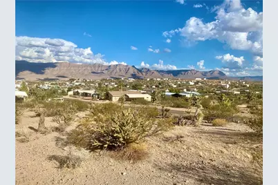 475 W Meadview Boulevard, Meadview, AZ 86444 - Photo 4