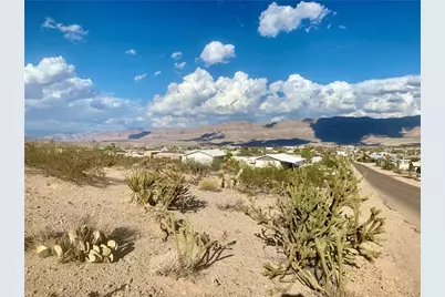 475 W Meadview Boulevard, Meadview, AZ 86444 - Photo 1