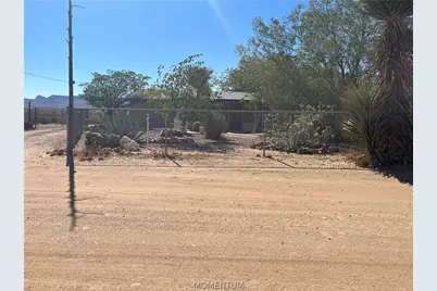 5485 Laguna Road, Golden Valley, AZ 86413 - Photo 2