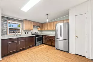 1824 Diamond Dr, Bullhead City, AZ 86442 - Photo 8