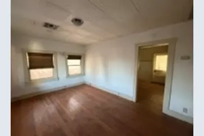 213 E Oak Street, Kingman, AZ 86401 - Photo 2