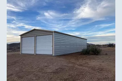 6585 W McElmo Dr Drive, Golden Valley, AZ 86413 - Photo 1