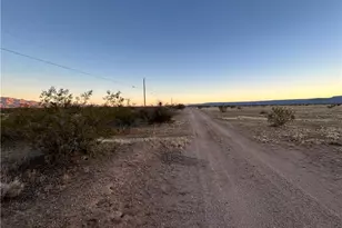 215-09-014C Centennial, Golden Valley, AZ 86413 - Photo 1