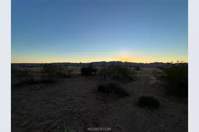 215-09-014C Centennial, Golden Valley, AZ 86413 - Photo 4