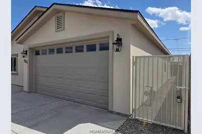 520 Harbor Drive, Bullhead City, AZ 86442 - Photo 2