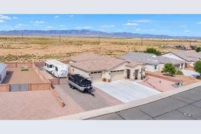 5376 N Canyon Trails Drive, Kingman, AZ 86409 - Photo 2