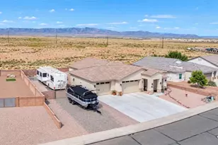 5376 N Canyon Trails Dr, Kingman, AZ 86409 - Photo 2