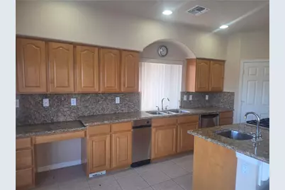 1825 E Shore Villas Drive #18, Bullhead City, AZ 86442 - Photo 20
