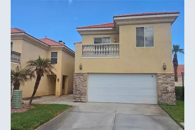 1825 E Shore Villas Drive #18, Bullhead City, AZ 86442 - Photo 2