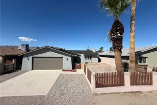 415 Patillo Dr, Bullhead City, AZ 86442 - Photo 1