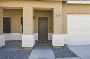 574 Holly St, Bullhead City, AZ 86442 - Photo 8