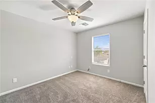 574 Holly St, Bullhead City, AZ 86442 - Photo 38