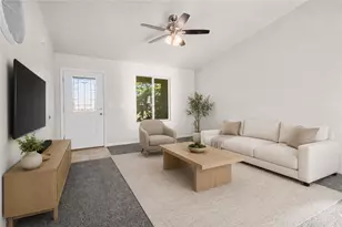 479 S Gln Cyn Rd, Golden Valley, AZ 86413 - Photo 18
