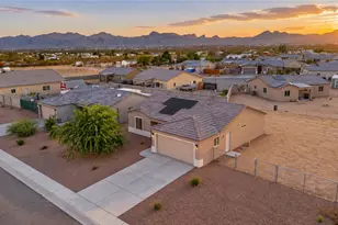 479 S Gln Cyn Rd, Golden Valley, AZ 86413 - Photo 6
