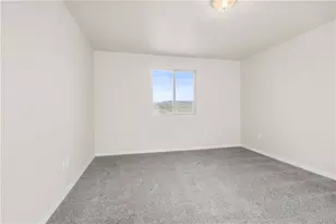 479 S Gln Cyn Rd, Golden Valley, AZ 86413 - Photo 32
