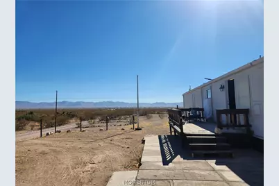 709 S Estrella Road, Golden Valley, AZ 86413 - Photo 2
