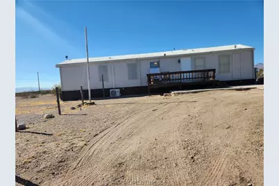 709 S Estrella Road, Golden Valley, AZ 86413 - Photo 1