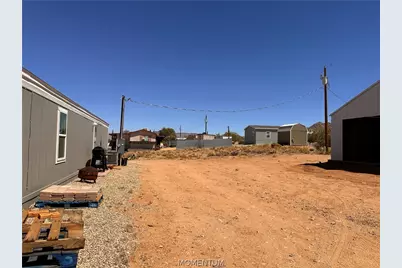 9310 N Cowbelle Avenue, Kingman, AZ 86401 - Photo 32