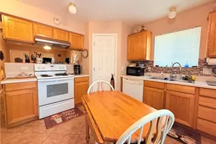 563 Coral Reef Dr, Bullhead City, AZ 86442 - Photo 16