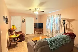 563 Coral Reef Dr, Bullhead City, AZ 86442 - Photo 8