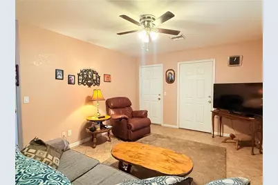 563 Coral Reef Drive, Bullhead City, AZ 86442 - Photo 6