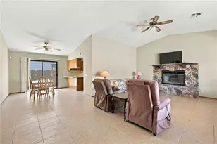 1083 Rosebud Dr, Bullhead City, AZ 86442 - Photo 10