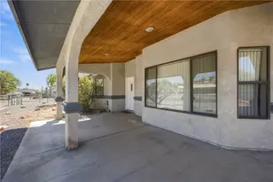 1083 Rosebud Dr, Bullhead City, AZ 86442 - Photo 8