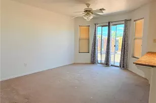 921 Holly St, Bullhead City, AZ 86442 - Photo 14