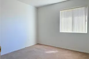 921 Holly St, Bullhead City, AZ 86442 - Photo 36