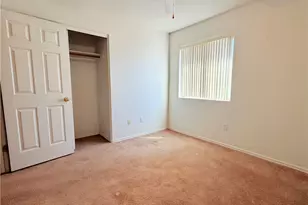 921 Holly St, Bullhead City, AZ 86442 - Photo 32