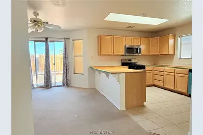 921 Holly Street, Bullhead City, AZ 86442 - Photo 12