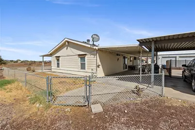 65821 N Arizona Street, , AZ 85328 - Photo 36