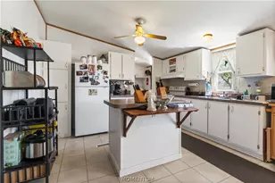 3384 N Horn Rd, Golden Valley, AZ 86413 - Photo 16