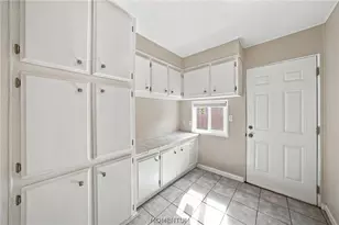 2403 Castle Rock Cir, Bullhead City, AZ 86442 - Photo 24
