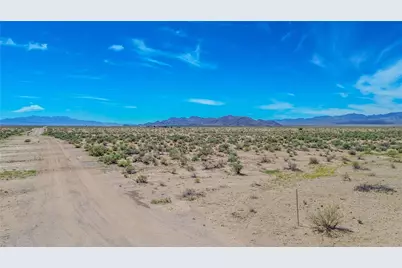 12393 Jemez Road, Kingman, AZ 86401 - Photo 10