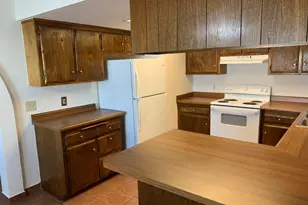 2115 Kingston Dr, Bullhead City, AZ 86442 - Photo 8