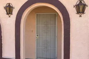 2115 Kingston Dr, Bullhead City, AZ 86442 - Photo 2