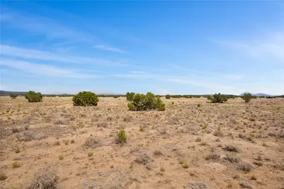 53236 N Saddlerock Drive, Seligman, AZ 86337 - Photo 26