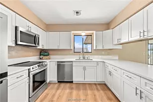 3425 Sunburst Dr, Bullhead City, AZ 86429 - Photo 2