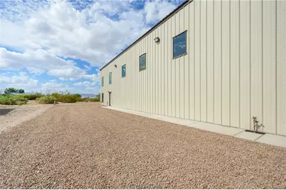 10179 S Jamaica Drive, Mohave Valley, AZ 86440 - Photo 12