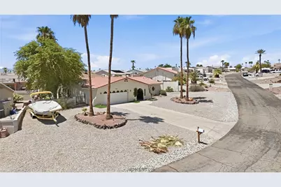1821 Combat Drive, Lake Havasu, AZ 86403 - Photo 28